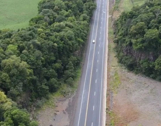 Novo sistema cobrará tarifa conforme a distância percorrida e deve entrar em operação a partir de 2027 - Foto Divulgação