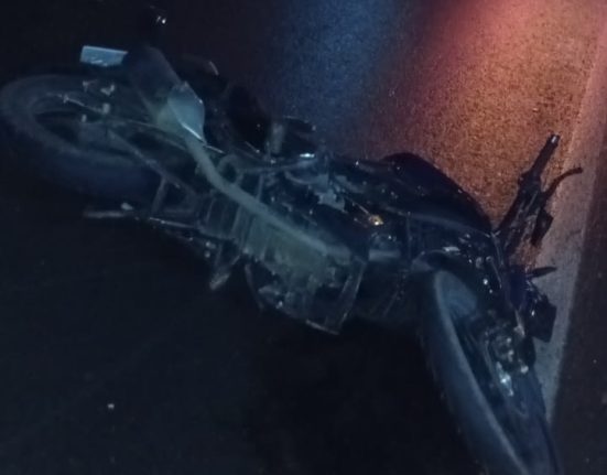 Vítima fatal era passageira da motocicleta - Foto Corpo de Bombeiros