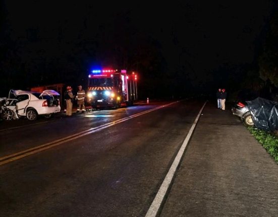 Grave colisão na PRC-280 deixou quatro mortos e dois feridos - Foto Clevelândia Online