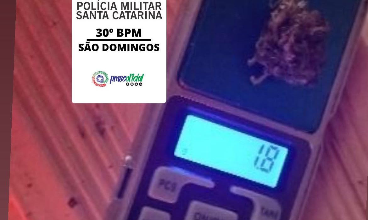 Polícia Militar apreende maconha durante abordagens em São Domingos