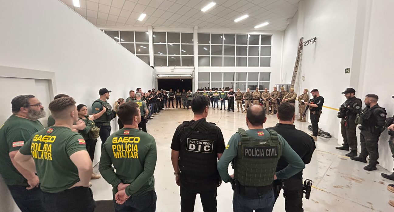 Operação contra o crime organizado cumpre 39 ordens judiciais no Oeste
