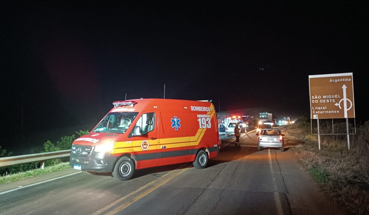 Duas vítimas foram encaminhadas ao Hospital Municipal de Dionísio Cerqueira - Fotos Divulgação CBSC