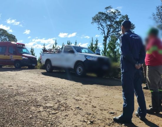 Bombeiros socorreram as vítimas após o ataque - Foto Corpo de Bombeiros