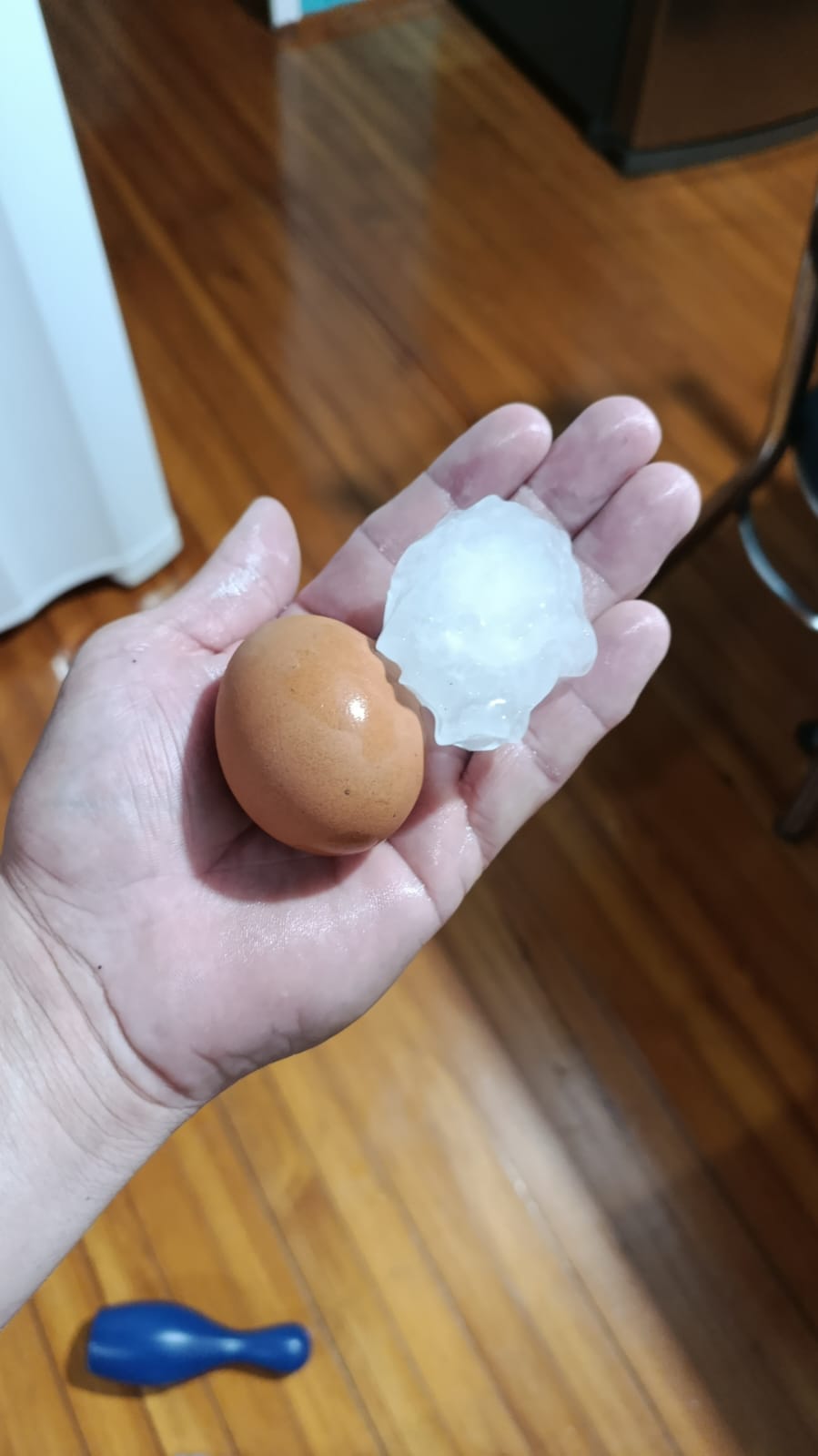 Granizo causa danos no interior de São Domingos