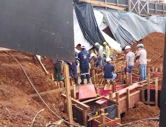 Resgate mobilizou equipes de emergência nesta manhã - Foto Jornalista Juscemari dos Santos