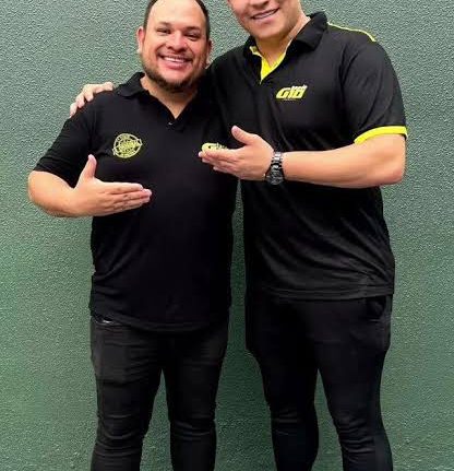 Cantor, que já integrou Os Atuais, seguirá ao lado de Maninho Antunes com o projeto Bailão Raiz - Foto Divulgação Redes Sociais