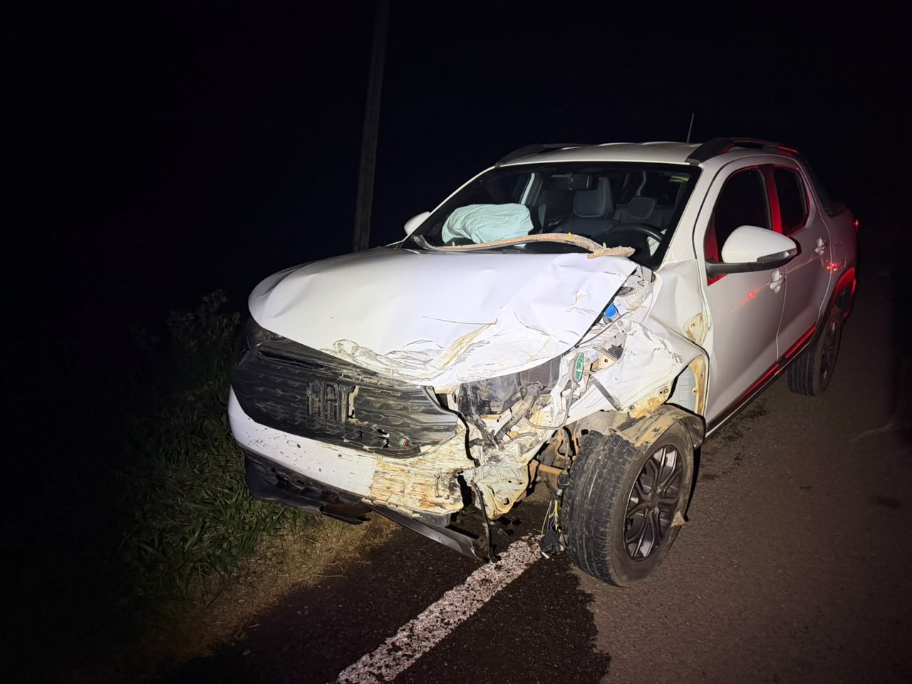 Colisão entre dois carros deixa feridos na SC-479 em Ipuaçu