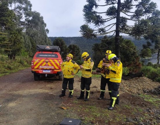 Equipes de resgate localizaram os destroços da aeronave na Serra Catarinense - Fotos CBMSC