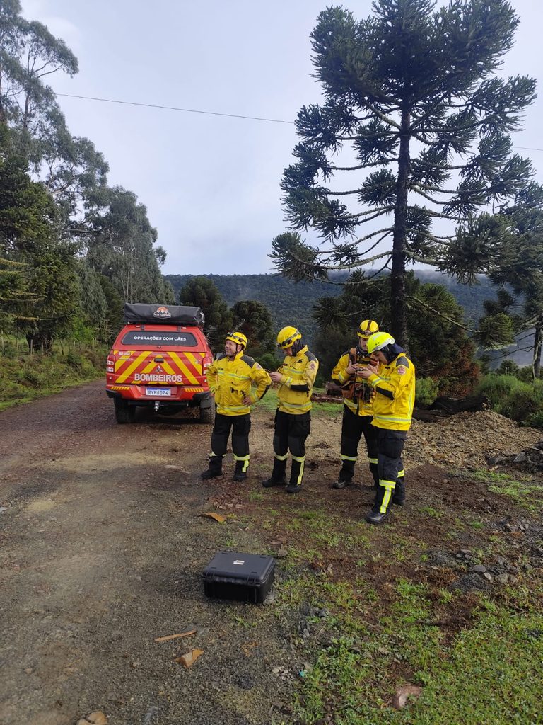 Equipes de resgate localizaram os destroços da aeronave na Serra Catarinense - Fotos CBMSC