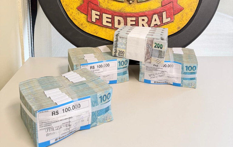 Em SC, candidato é pego pela PF com R$ 500 mil em dinheiro