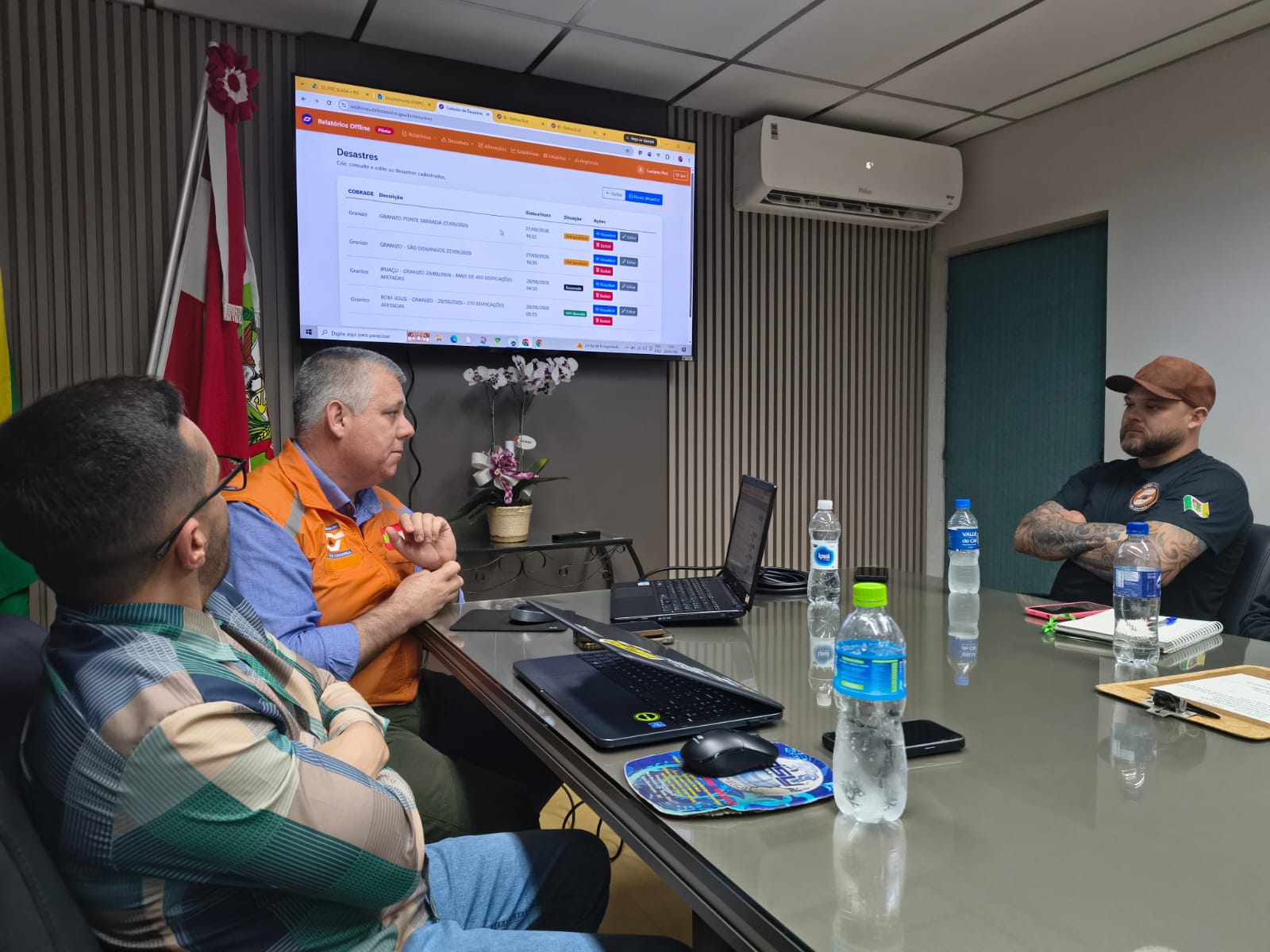 São Domingos intensifica atendimento após granizo atingir cerca de 80 residências