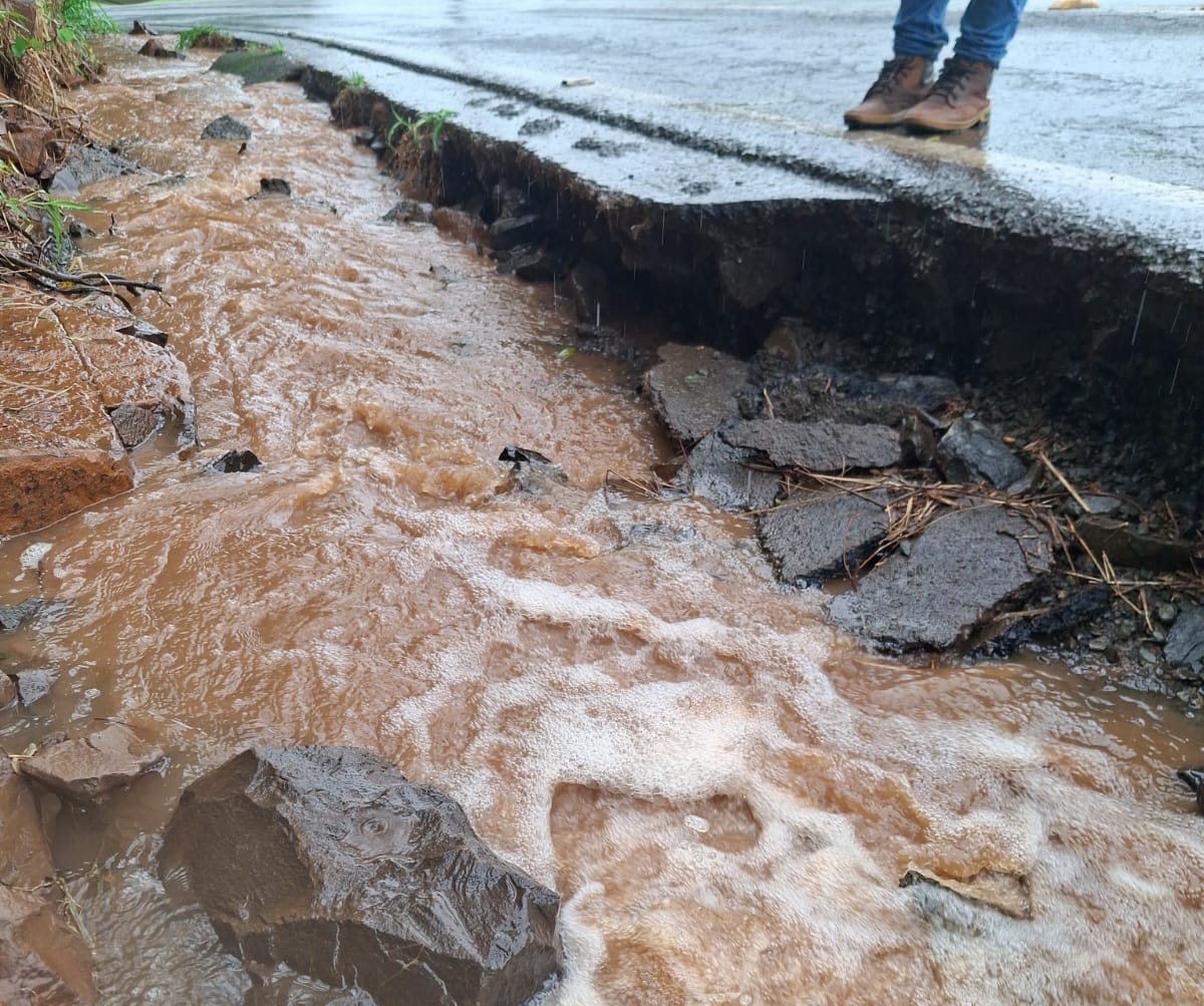 Chuvas agravam processo de erosão em Lajeado Grande - Fotos Defesa Civil