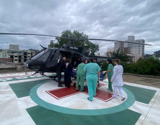 Paciente com suspeita de AVC é transferido de Maravilha para Chapecó em operação aeromédica - Foto Divulgação Olho no Lance Xaxim
