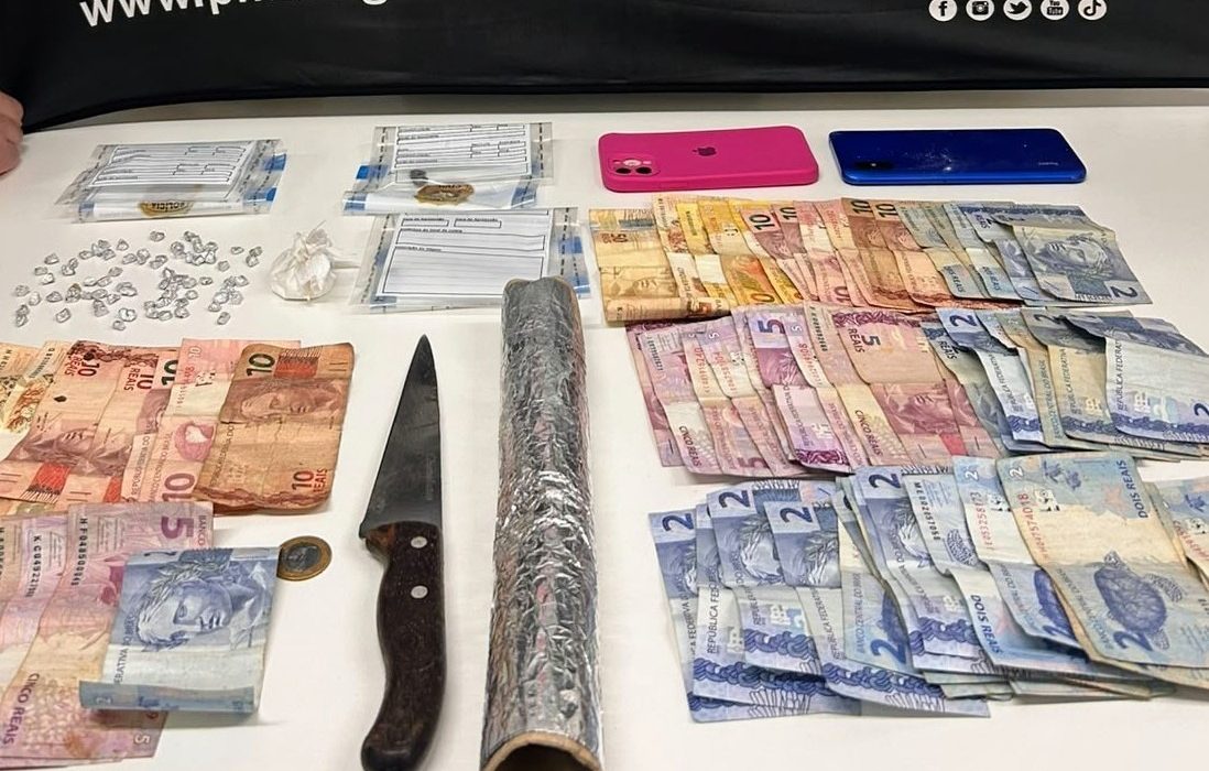 Drogas e materiais apreendidos pela PM durante ação em Xanxerê - Foto Polícia Militar