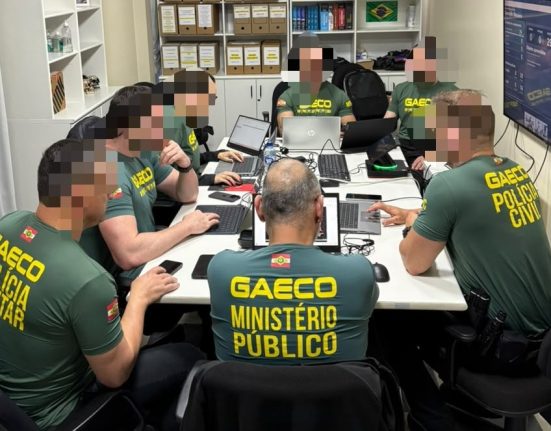 Ação do GAECO cumpre 29 mandados de busca e apreensão e 16 de prisão preventiva em Santa Catarina e no Paraná - Fotos Ministério Público de Santa Catarina